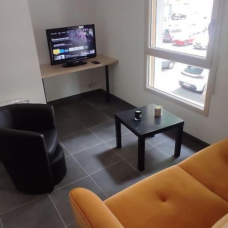 Appartement Hyper Centre มาเยิน ภายนอก รูปภาพ