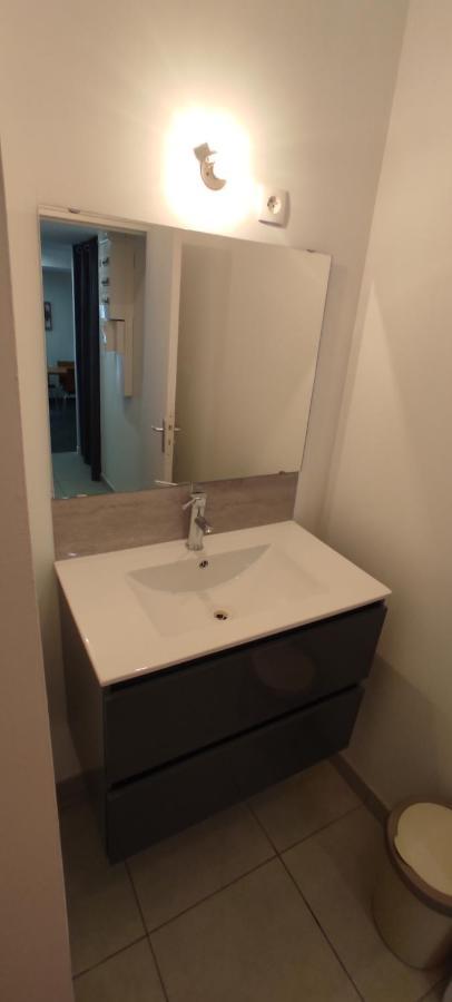 Appartement Hyper Centre มาเยิน ภายนอก รูปภาพ